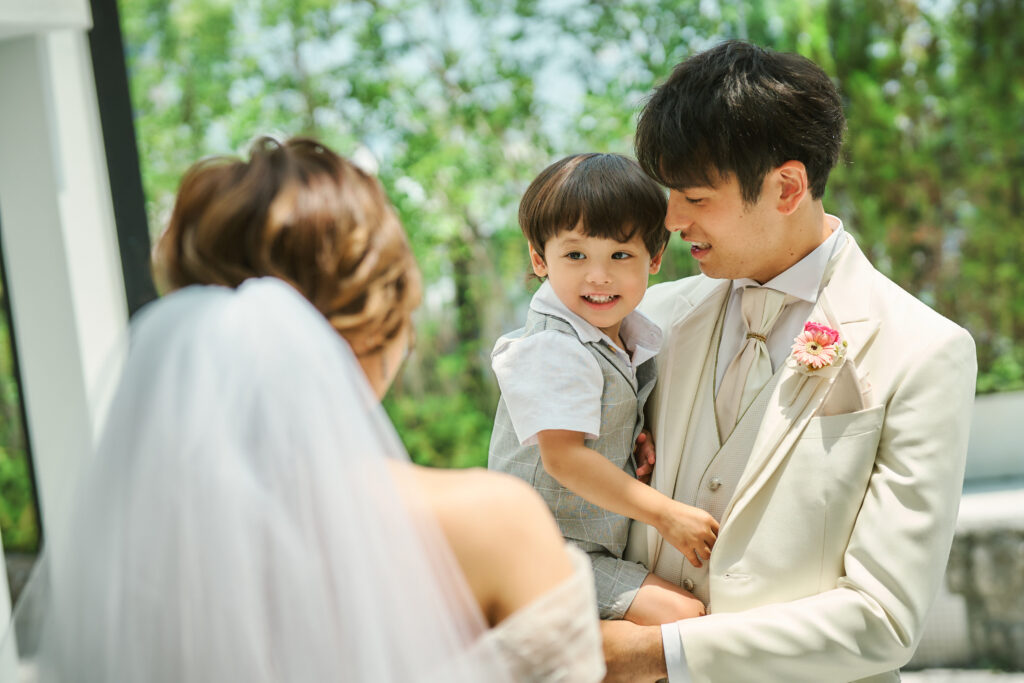 お子様と愛犬と一緒に　Family Wedding　